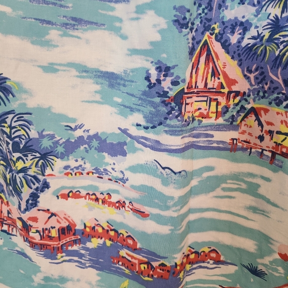 J. Crew Men's Classic Short Sleeve Button Down Shirt, Size: Medium Color: Island - Picture 14 of 16